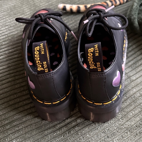 Brand New Dr Martens AirWair 1461 Quad Heart Leather Platform Oxfords - Picture 8 of 10